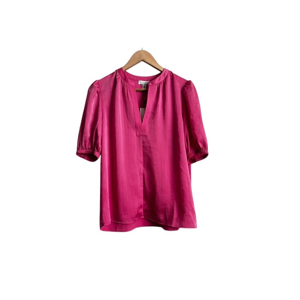 Current air ruffle cuff  sleeve v neck blouse top